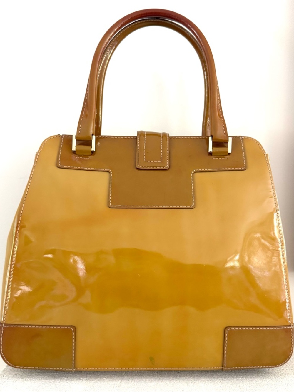 GUCCI Vintage Patent Leather G Logo Top Handle Bag Tote Gold Mustard Caramel - Picture 6 of 14
